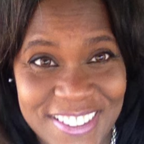 Meet your Posher, Monique - Picture 1 of 1